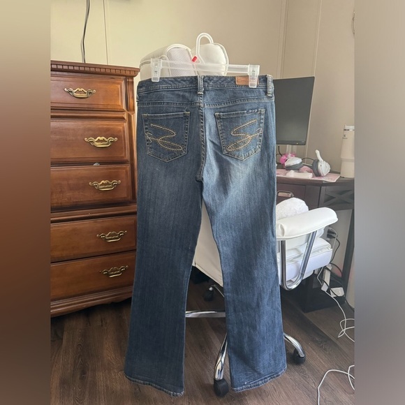SIZE 10 LIKE NEW 👖 Seven7 Flare Jean - Picture 2 of 3